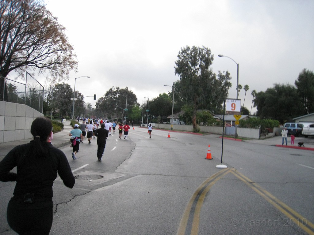 Pasadena Marathon California 2010-02 0600.jpg - The Pasadena California Marathon - 2010.
